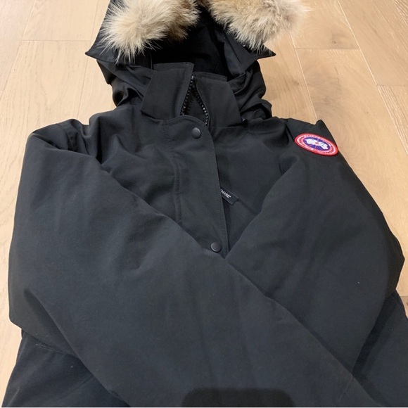 Canada Goose Women's Trillium Jacket - Picture 7 of 16